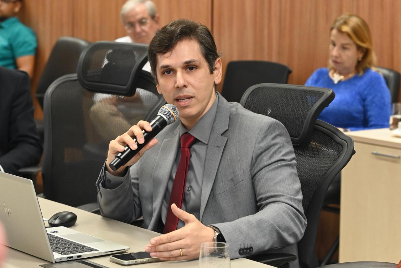AUDIÊNCIA SAÚDE MENTAL_BRICIO_FOTO_MARCELLE CRISTINE.jpeg