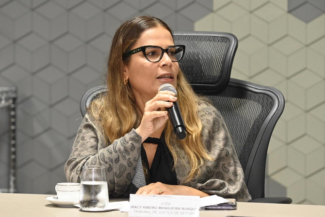 AUDIÊNCIA SAÚDE MENTAL_IRACY_FOTO_MARCELLE CRISTINE.jpeg