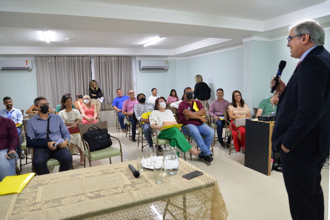 PHOTO-2022-12-01-21-46-33 2.jpg